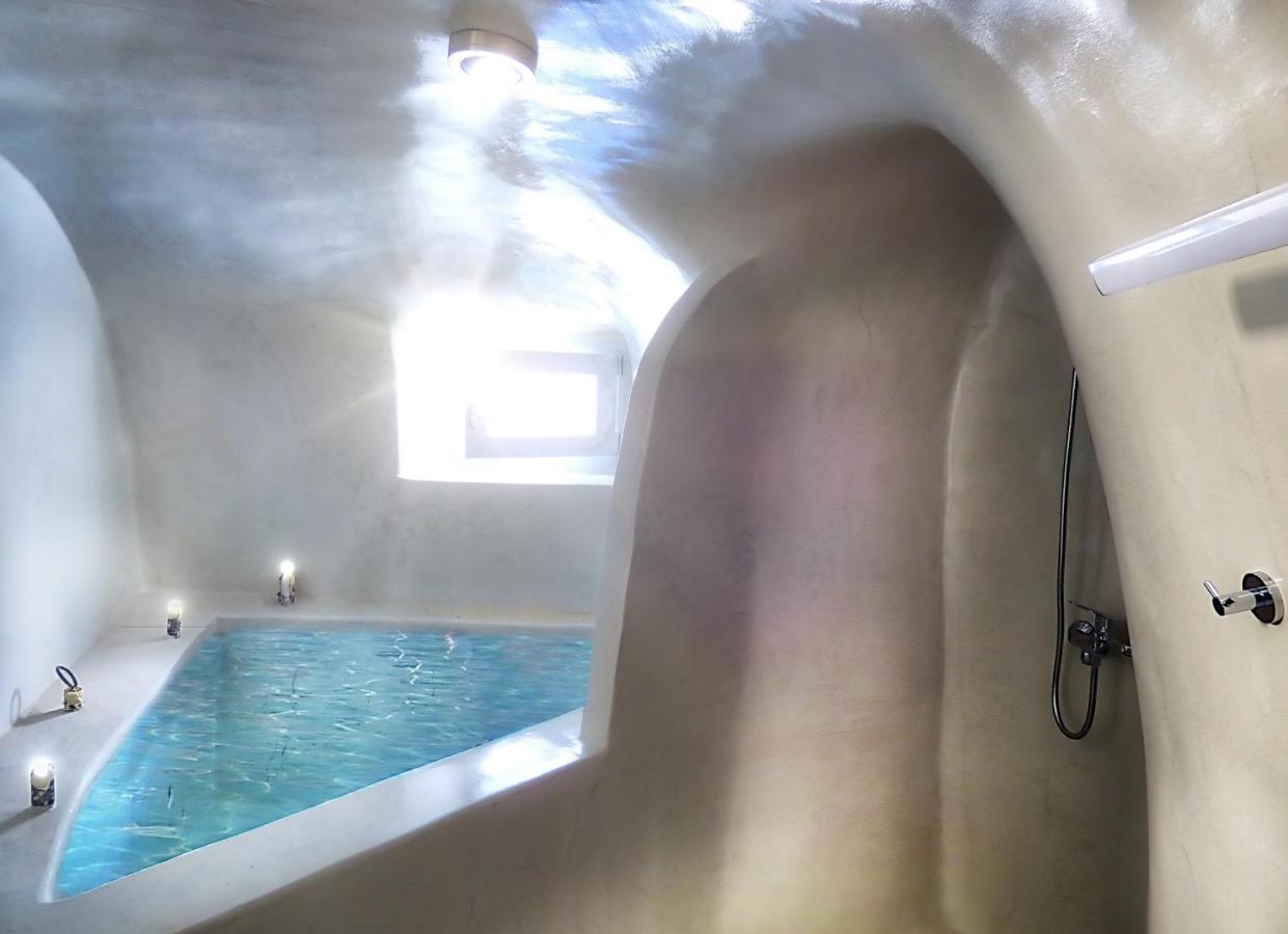 Golden Stone Santorini Suites Akrotírion Buitenkant foto